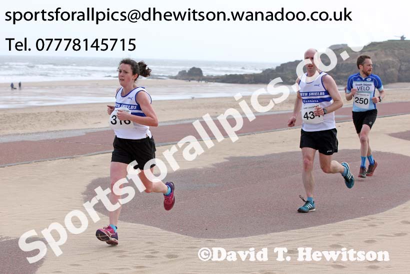 Sand Dancer 10k (approx.), South Shields. Photo: David T. Hewitson/Sports for All Pics